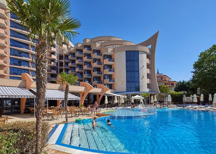 Fiesta M & Marlin Beach Hotel