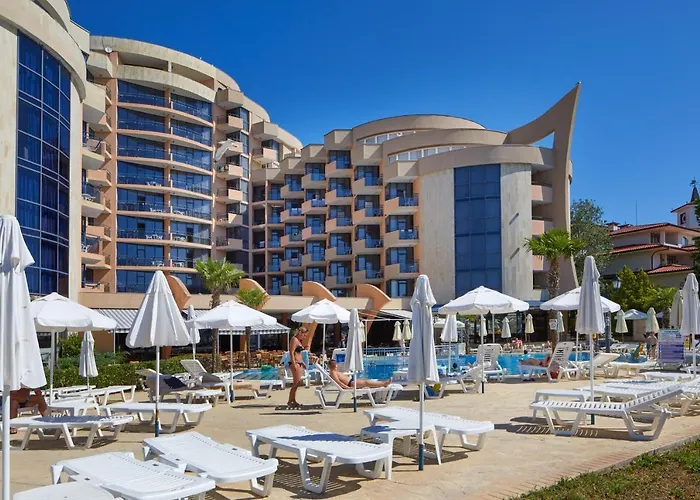 Fiesta M & Marlin Beach Hotel